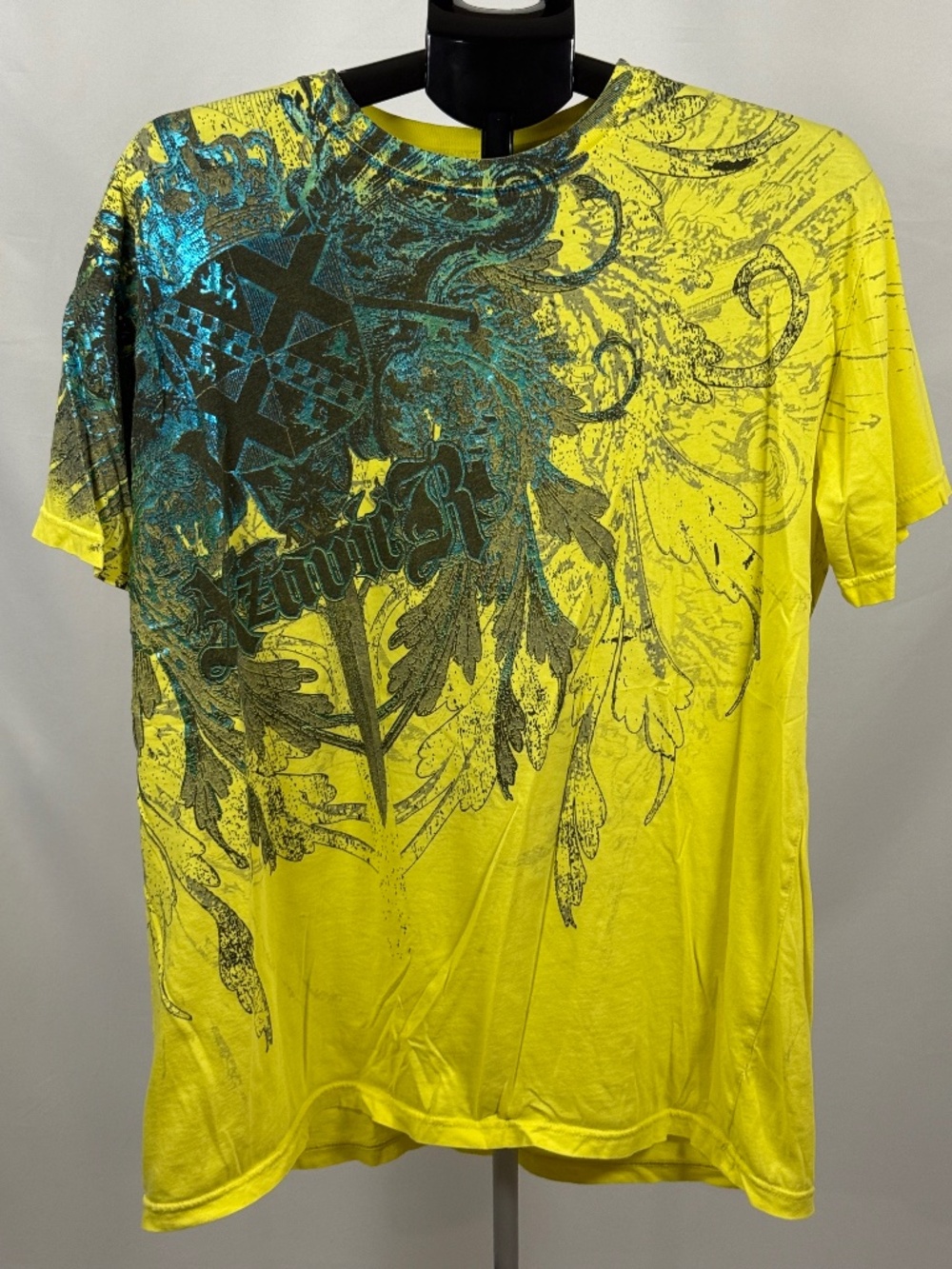 Vintage XZAVIER XL Y2K Gothic All Over Print Cross Floral Graphic Tee